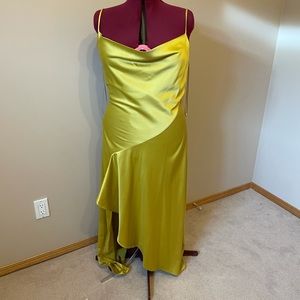 BNWT chartreuse gown